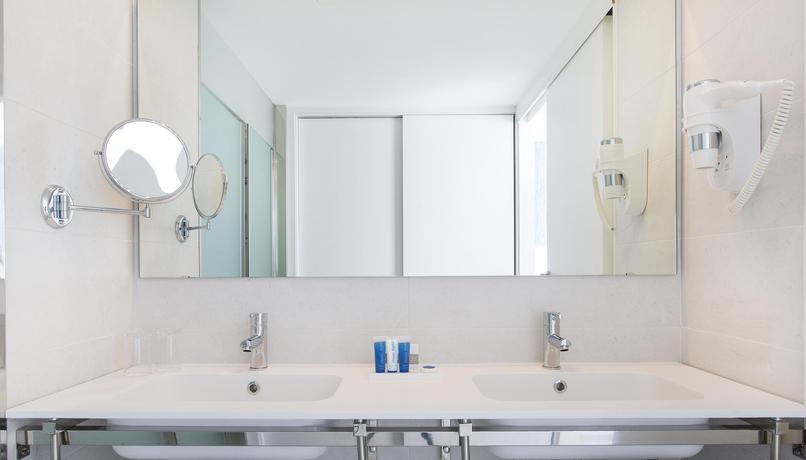 Imagen de la habitación del Hotel Reverence Life. Foto 9