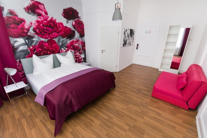 Imagen de la habitación del Hotel Reverey. Foto 3
