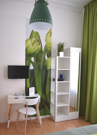 Imagen de la habitación del Hotel Reverey. Foto 10