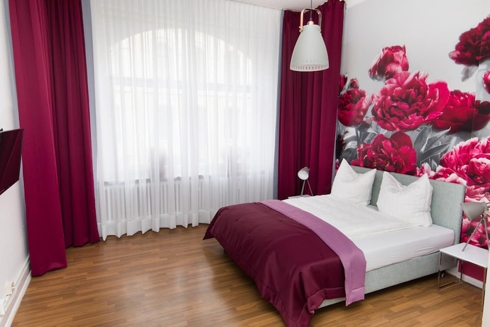 Imagen de la habitación del Hotel Reverey. Foto 15