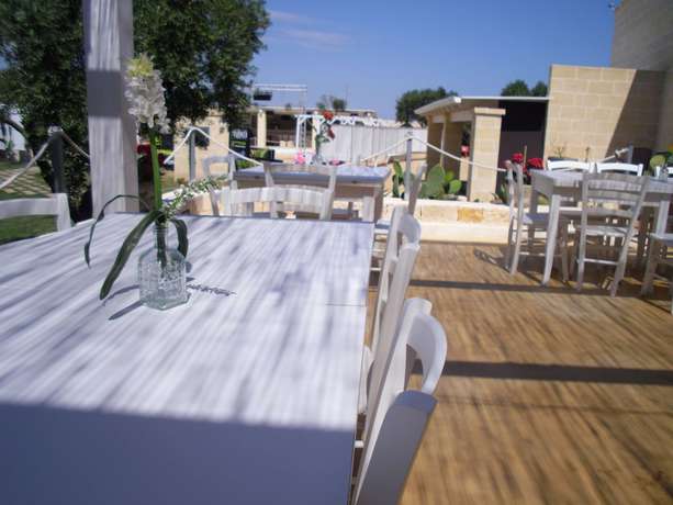 Imagen del bar/restaurante del Hotel Reverse, Pantanagianni. Foto 2
