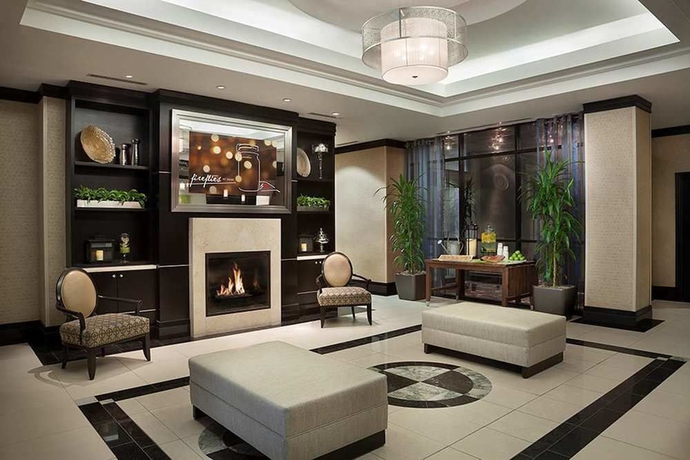 Imagen de los interiores del Hotel Revery Toronto Downtown, Curio Collection by Hilton. Foto 11