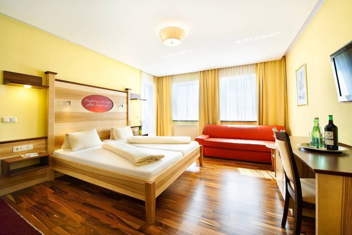 Imagen de la habitación del Hotel Revita Kocher. Foto 11