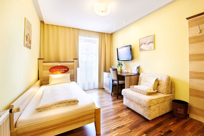 Imagen de la habitación del Hotel Revita Kocher. Foto 12