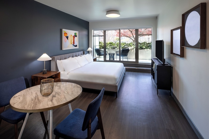 Imagen de la habitación del Hotel Revival English Bay, Vancouver. Foto 9