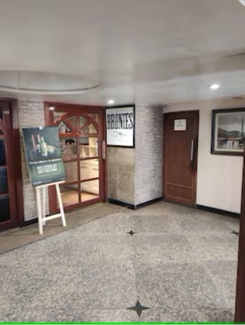 Imagen general del Hotel Revking at Batra. Foto 3