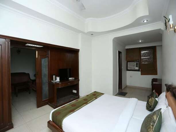 Imagen general del Hotel Revking at Batra. Foto 8