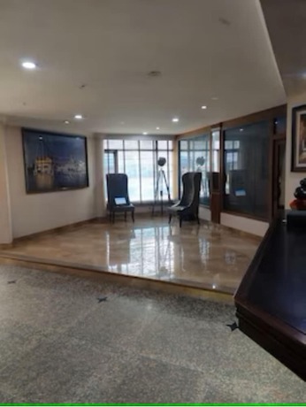 Imagen general del Hotel Revking at Batra. Foto 10