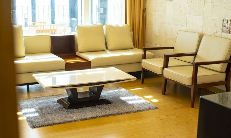 Imagen general del Hotel Revoir. Foto 11