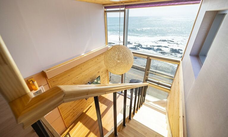 Imagen de la habitación del Hotel Revoir. Foto 19