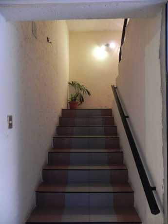 Imagen de los interiores del Hotel Revolucion. Foto 15