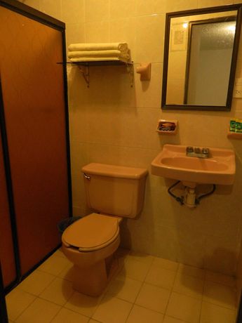 Imagen de la habitación del Hotel Revolucion. Foto 11