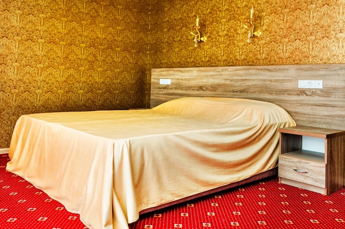 Imagen de la habitación del Hotel Revu. Foto 2