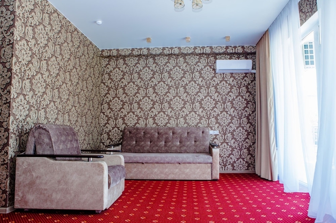 Imagen de la habitación del Hotel Revu. Foto 14