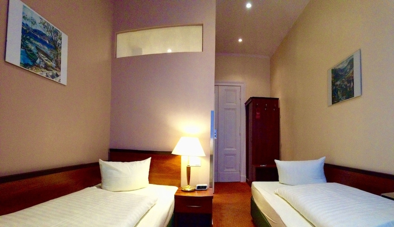 Imagen de la habitación del Hotel Rewari Berlin. Foto 7