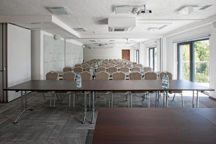 Imagen de los interiores del Hotel Rewita Korab. Foto 9