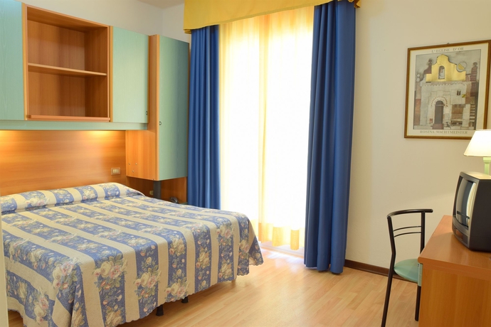 Imagen de la habitación del Hotel Rex, Caorle. Foto 7