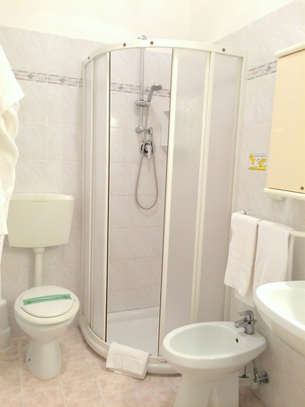 Imagen de la habitación del Hotel Rex, Caorle. Foto 8
