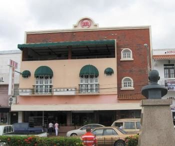 Imagen de la habitación del Hotel Rex, Chitr&eacute;. Foto 9