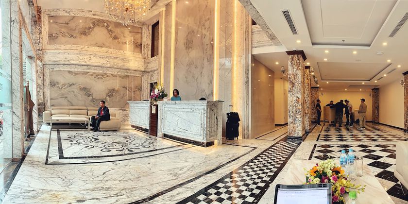 Imagen de los interiores del Hotel Rex Hanoi. Foto 19