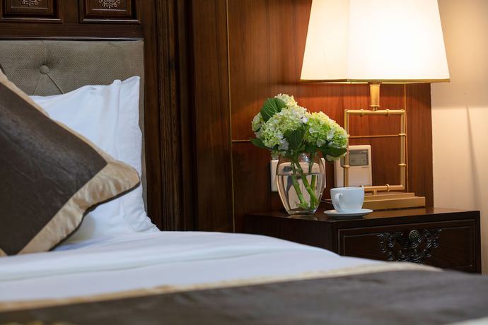 Imagen de la habitación del Hotel Rex Hanoi. Foto 15