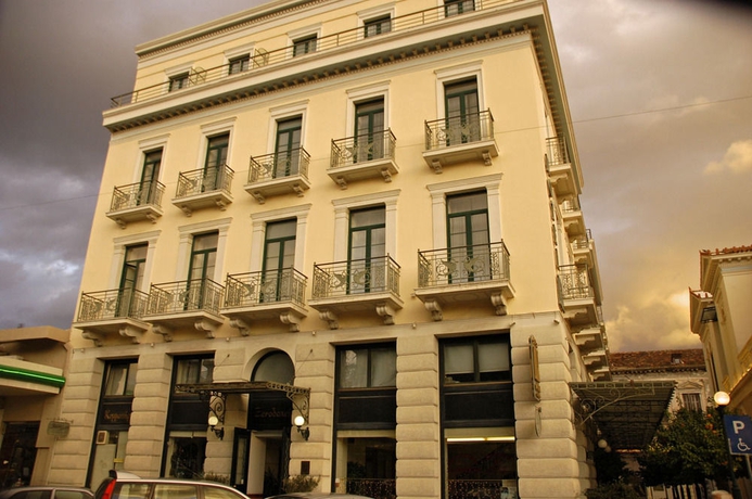 Imagen de los exteriores del Hotel Rex, Kalamata. Foto 11