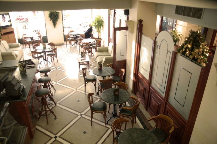 Imagen de los interiores del Hotel Rex, Kalamata. Foto 15