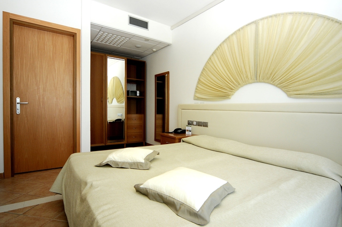 Imagen de la habitación del Hotel Rex, Lignano Sabbiadoro. Foto 8