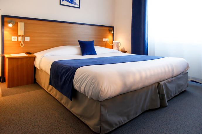 Imagen de la habitación del Hotel Rex, Lorient. Foto 5