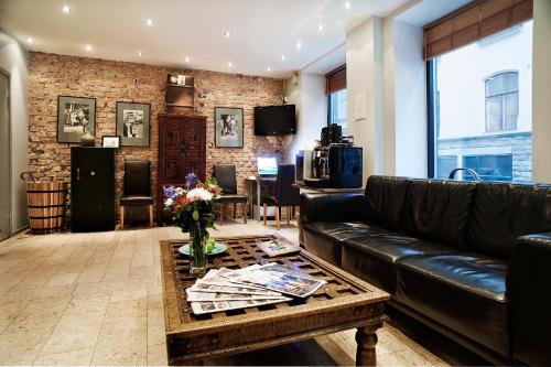 Imagen de la habitación del Hotel Rex Petit. Foto 6