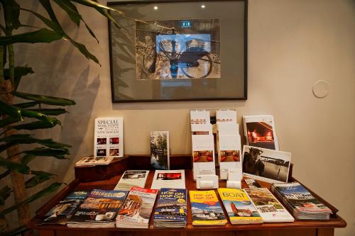 Imagen general del Hotel Rex Petit. Foto 3