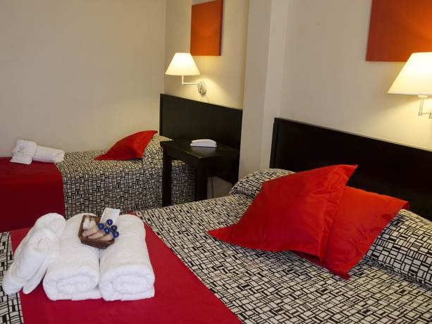 Imagen de la habitación del Hotel Rex Piriapolis. Foto 13