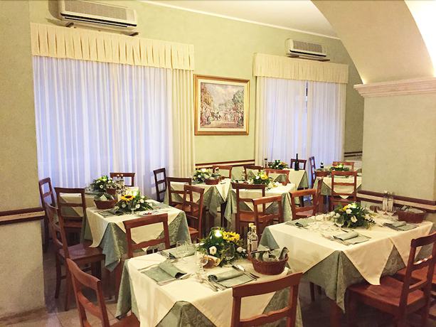 Imagen del bar/restaurante del Hotel Rex, Praia A Mare. Foto 4