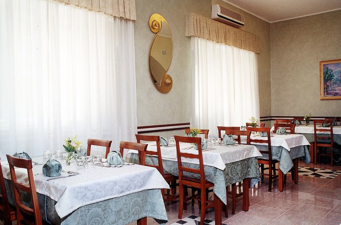 Imagen del bar/restaurante del Hotel Rex, Praia A Mare. Foto 6