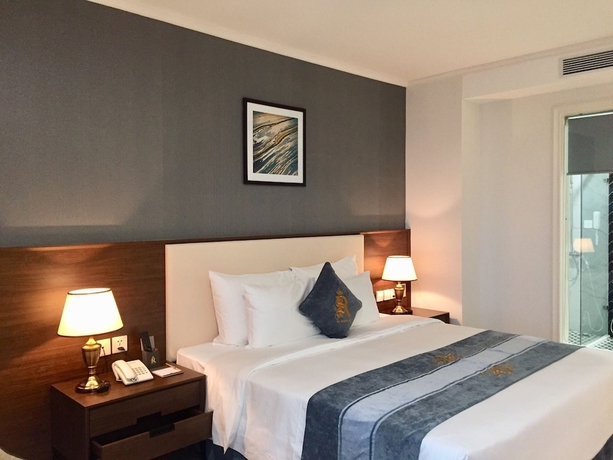 Imagen de la habitación del Hotel Rex Quang Binh. Foto 7