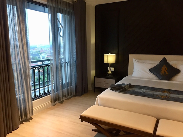 Imagen de la habitación del Hotel Rex Quang Binh. Foto 9