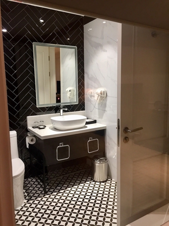 Imagen de la habitación del Hotel Rex Quang Binh. Foto 11