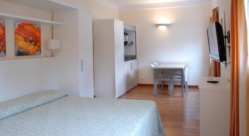 Imagen de la habitación del Hotel Rex Residence. Foto 2