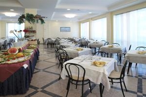 Imagen general del Hotel Rex, Rimini. Foto 3