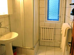 Imagen de la habitación del Hotel Rex, Sighisoara. Foto 3