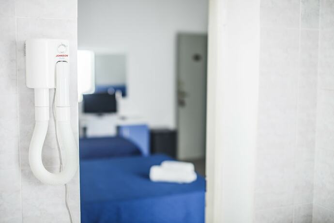 Imagen de la habitación del Hotel Rex, Viareggio. Foto 12