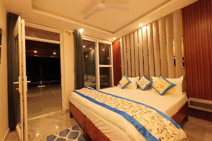Imagen de la habitación del Hotel Rex, kharkuli. Foto 8