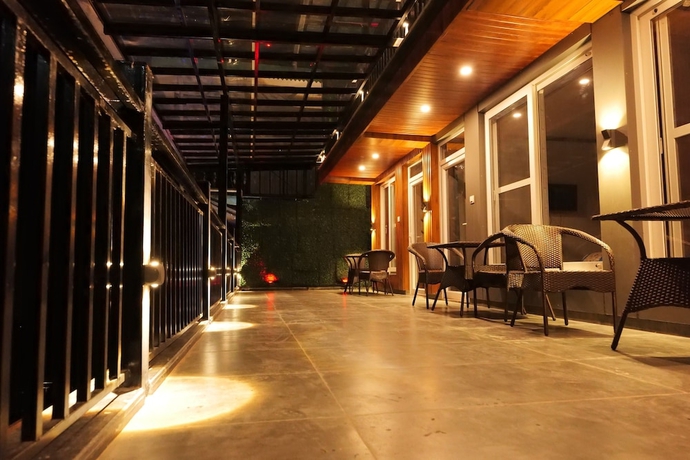 Imagen de la habitación del Hotel Rex, kharkuli. Foto 12