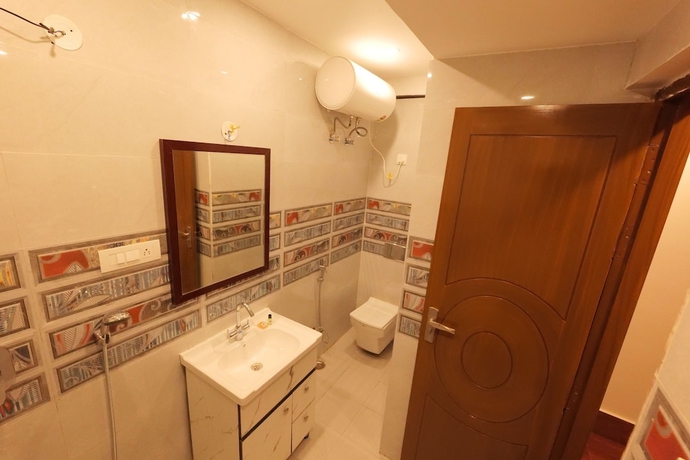 Imagen de la habitación del Hotel Rex, kharkuli. Foto 14