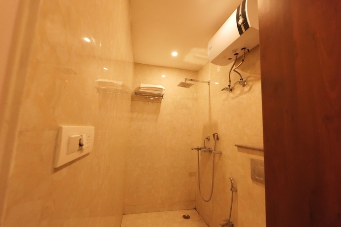 Imagen de la habitación del Hotel Rex, kharkuli. Foto 16