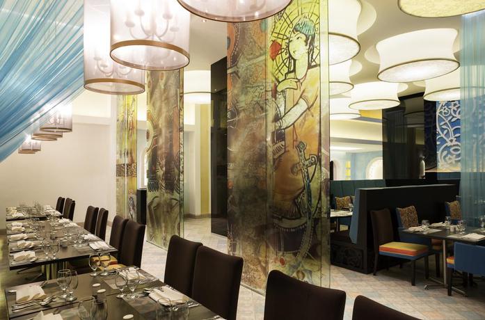 Imagen del bar/restaurante del Hotel Rexan. Foto 3