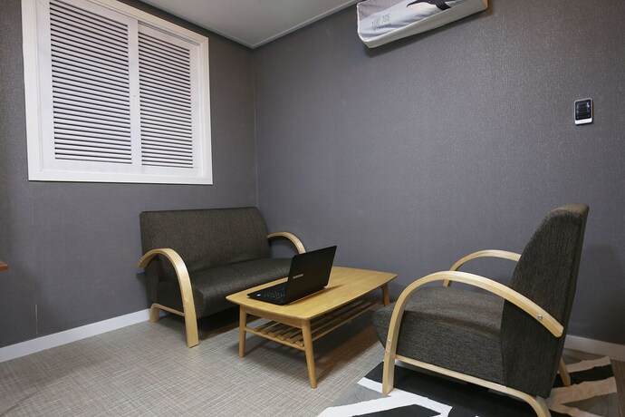 Imagen de la habitación del Hotel Rexhotel. Foto 14