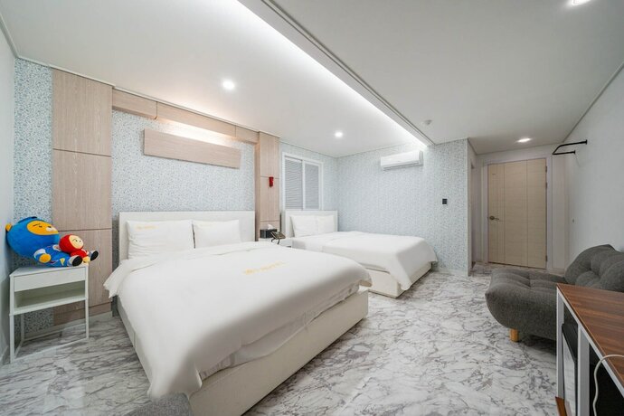 Imagen de la habitación del Hotel Rexhotel. Foto 25