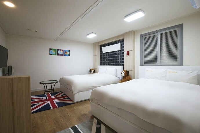 Imagen de la habitación del Hotel Rexhotel. Foto 26