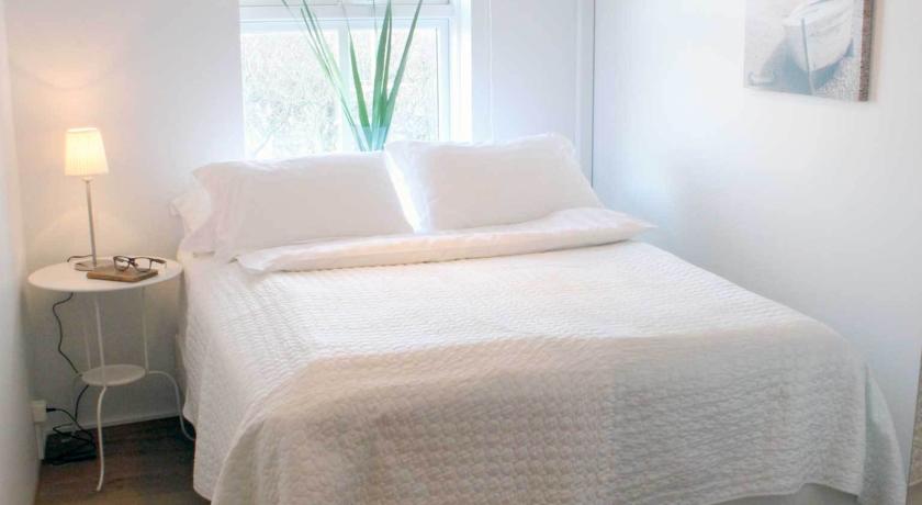 Imagen de la habitación del Hotel Rey Apartments. Foto 4